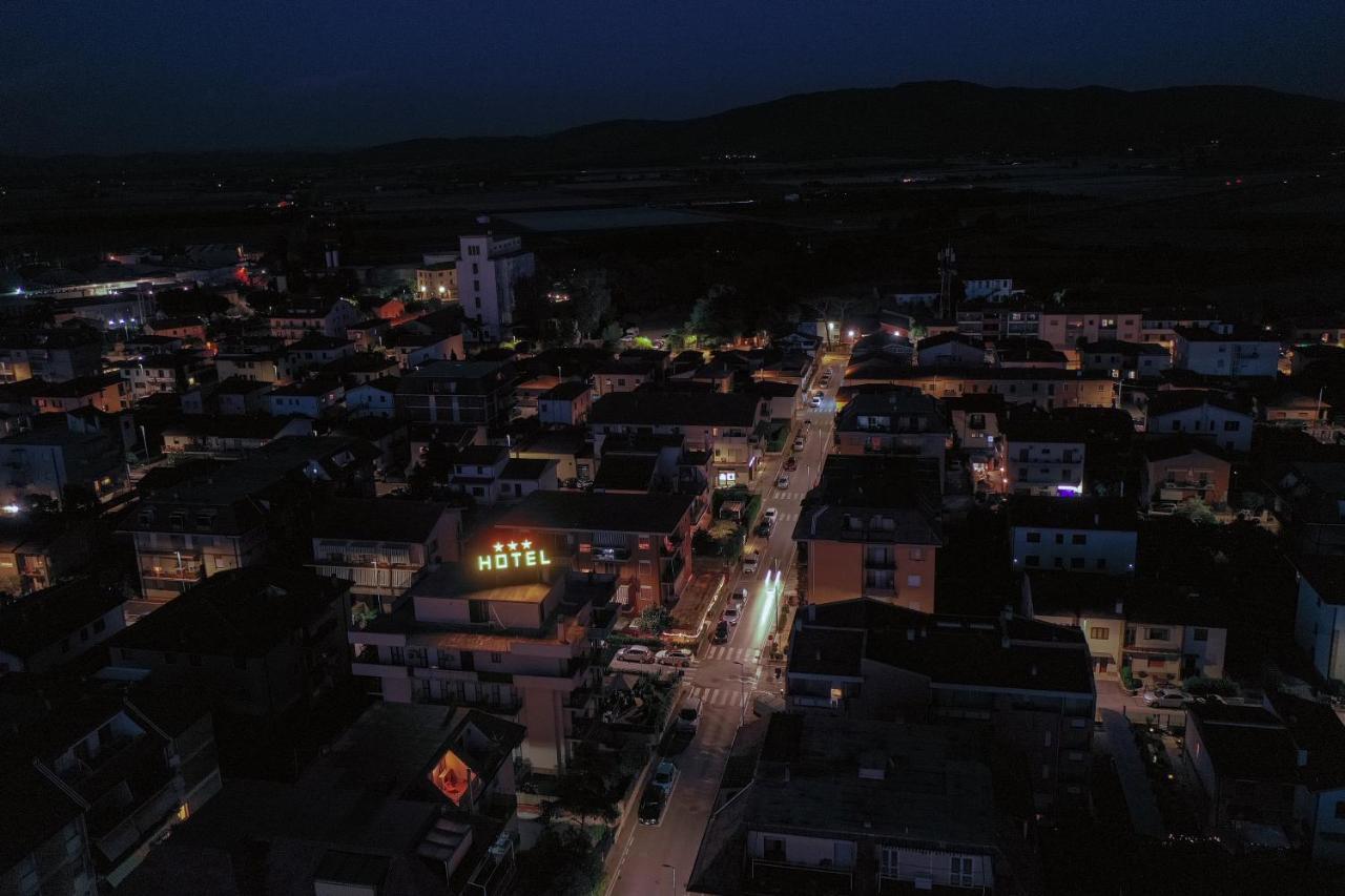 Hotel Corallo Албиния Экстерьер фото
