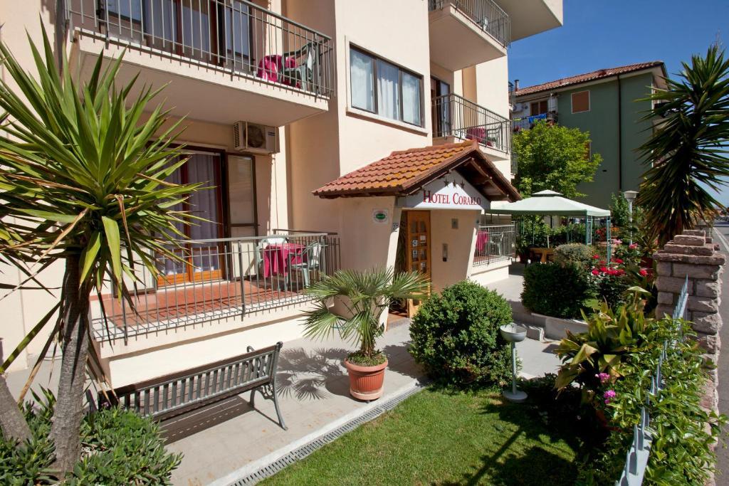 Hotel Corallo Албиния Экстерьер фото